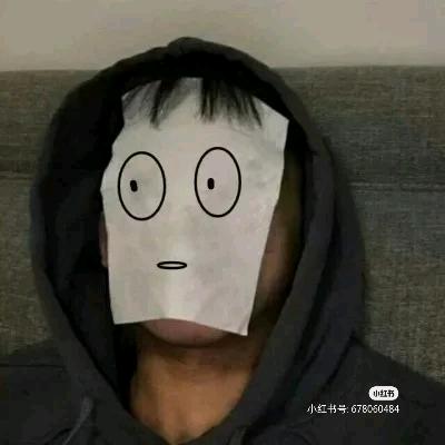 爱踢球的小余
