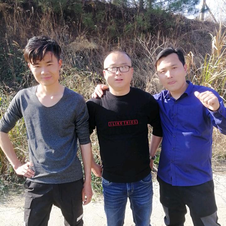 湖北武穴服装厂～三哥