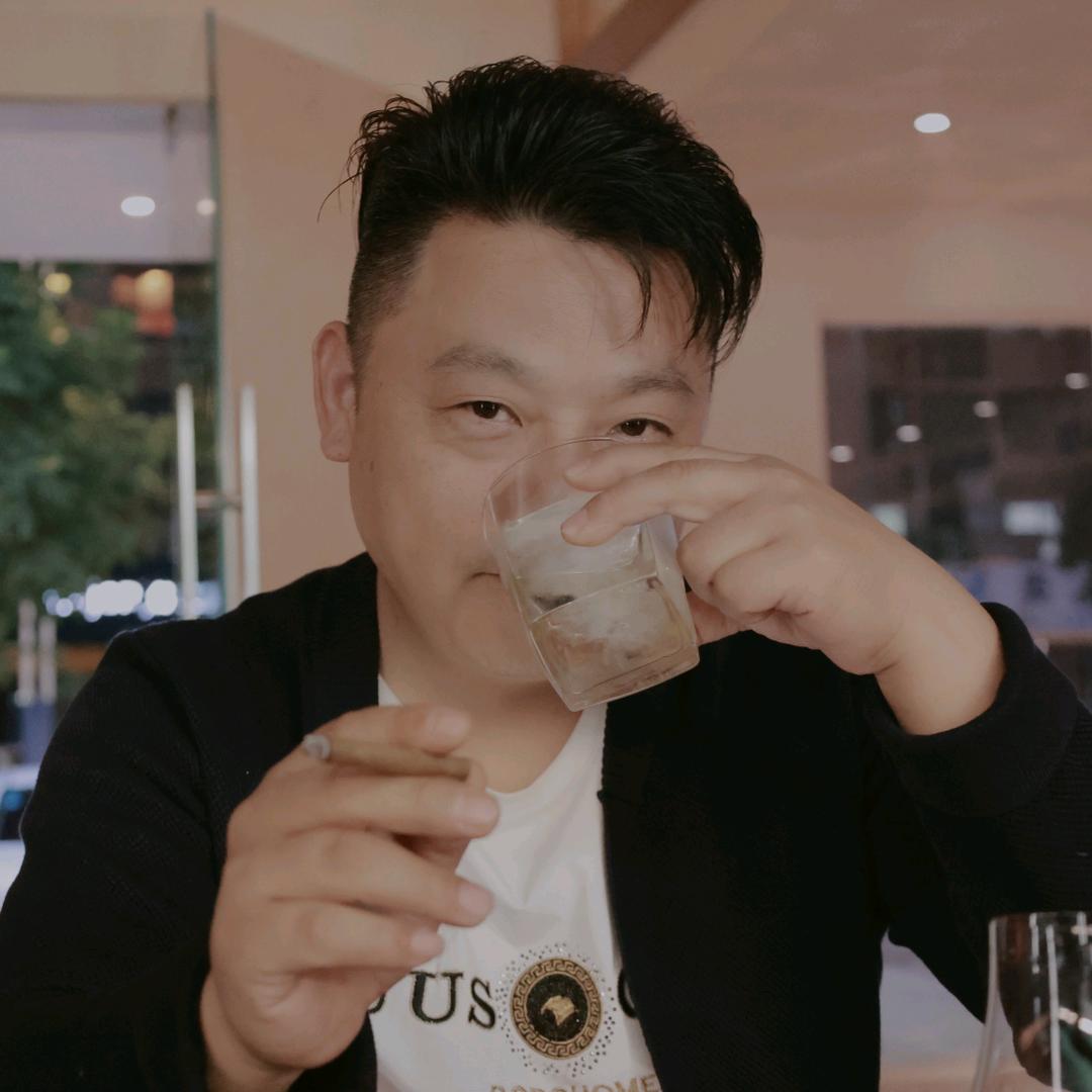 等待，青苹果