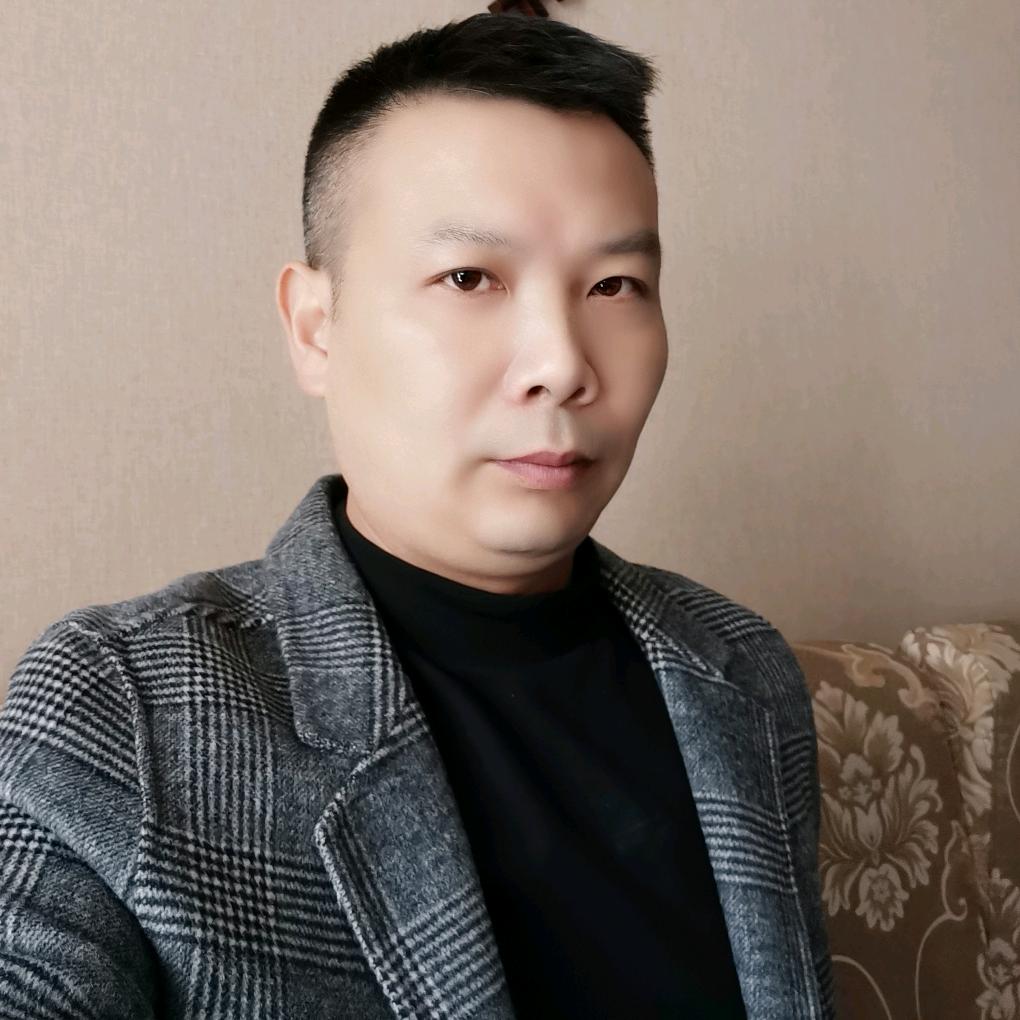 @努力拼搏@