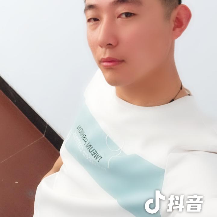 憨憨的小短腿