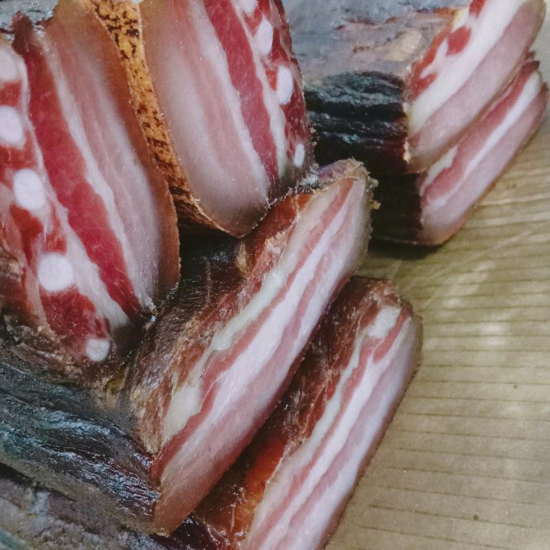 《小山村》腊货土特产