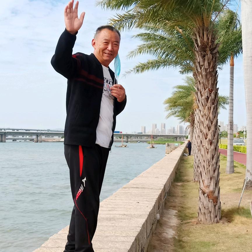 农民歌王（王义孚）