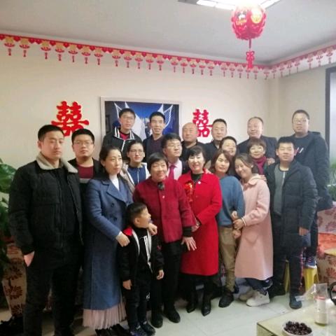 崔