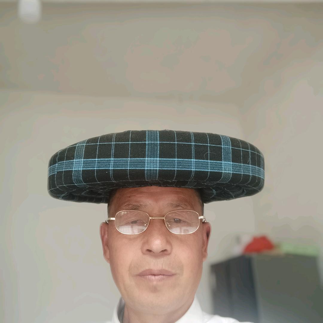 天天开心，是贞丰山歌主播