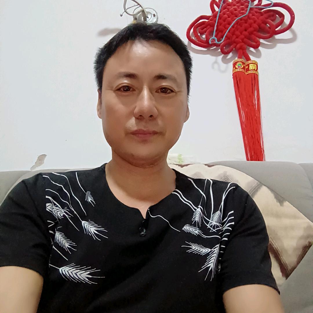 鱼，鱼，小曹红。