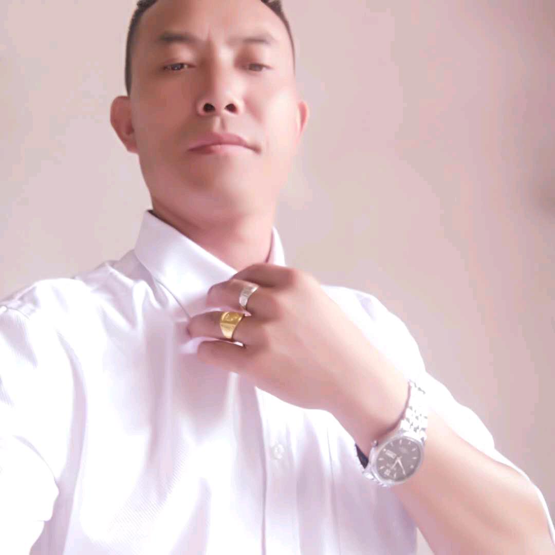 看透红尘自收心