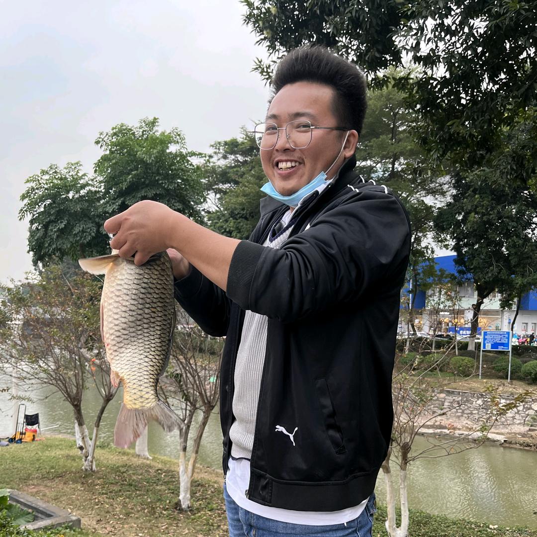 钓鱼人卢一条