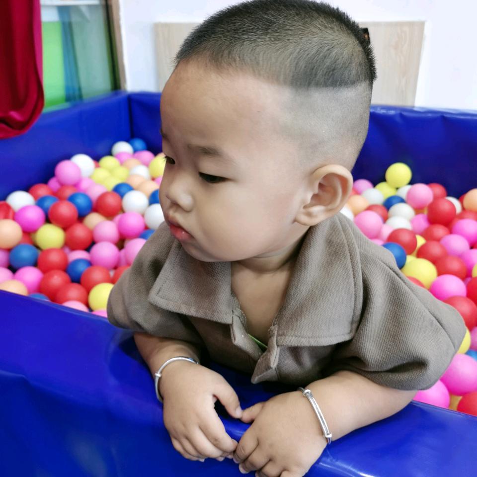 刘小六