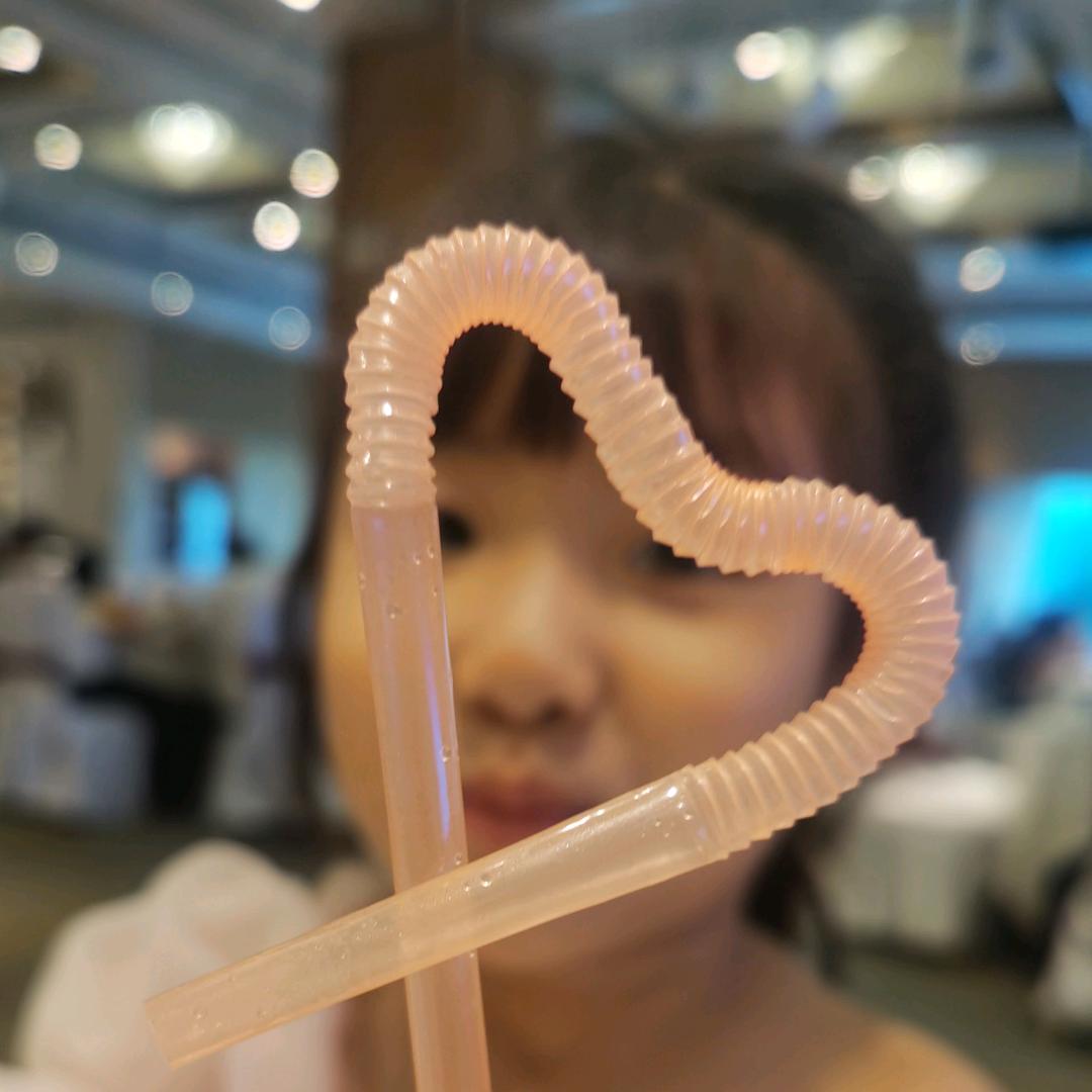 一个天真的宝宝！