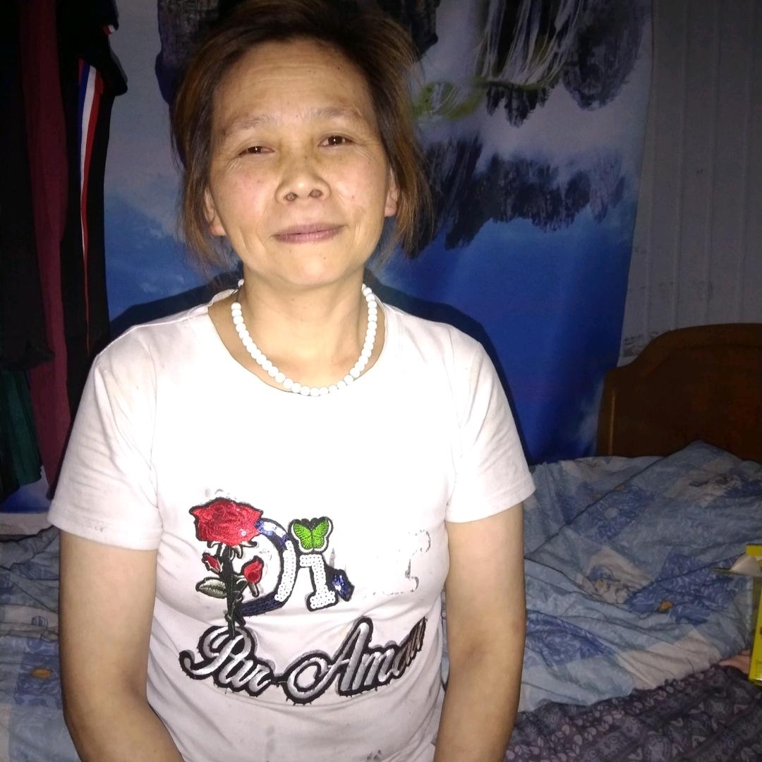 邓书荣(晚上9点开播)