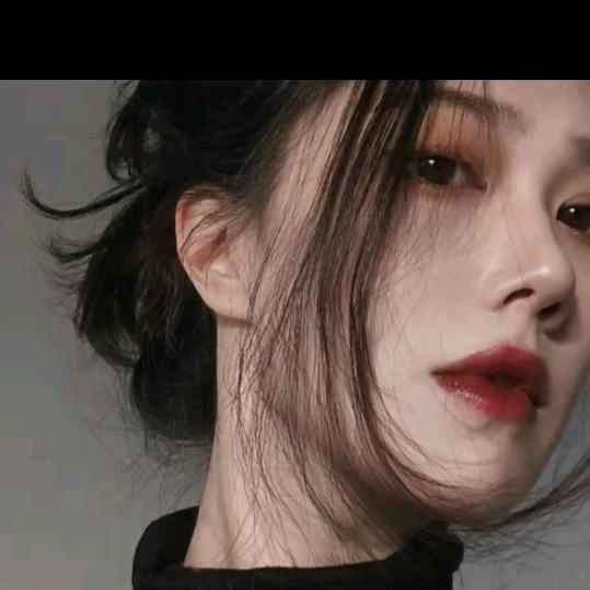 小曼女装穿搭