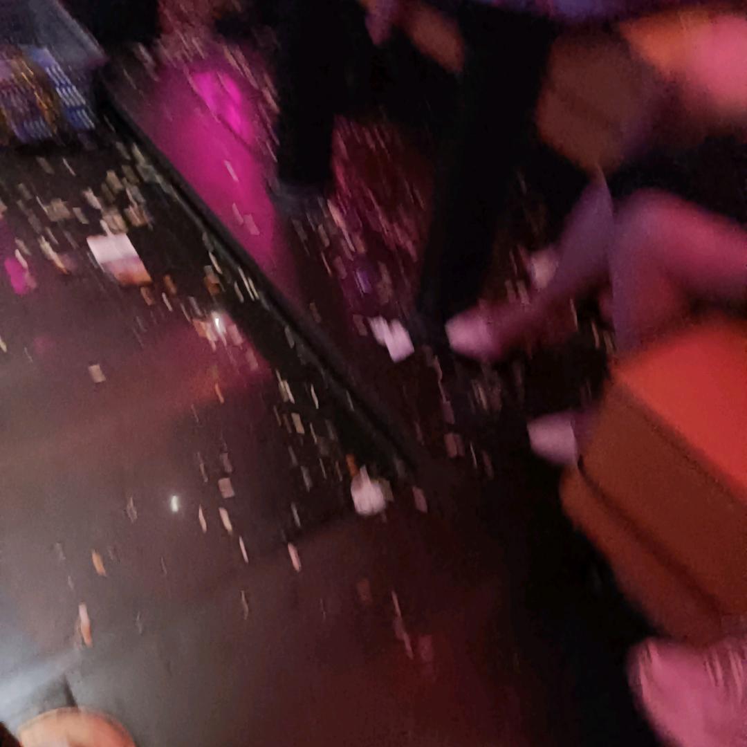 用户7906067865411霞妹