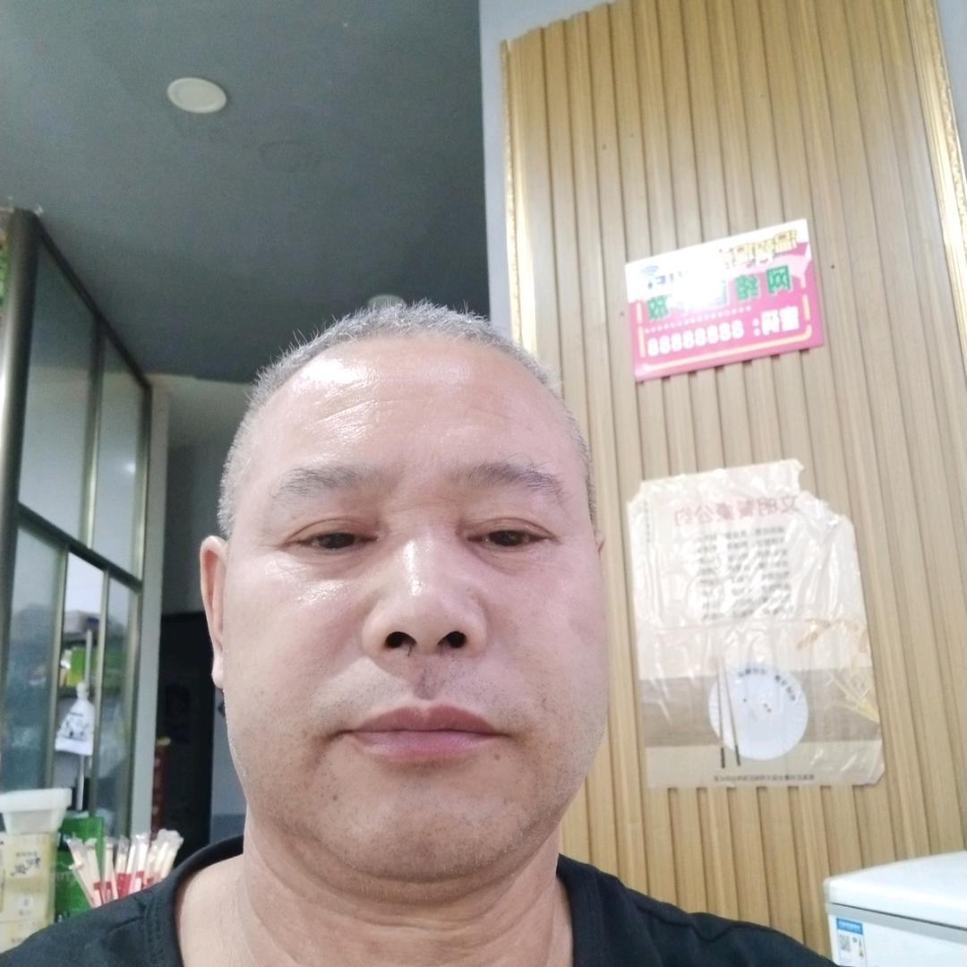 罗超华