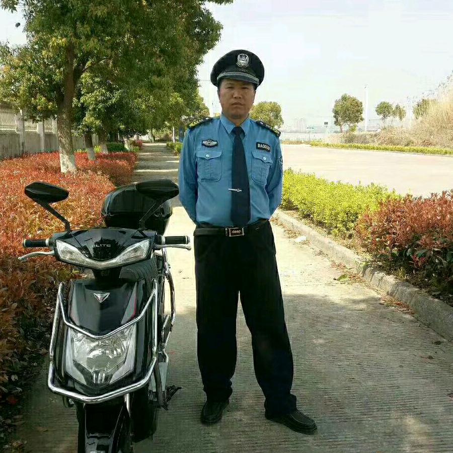 铁血男儿