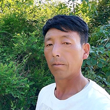 鑫匀哥商贸中心