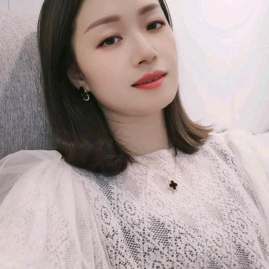 云