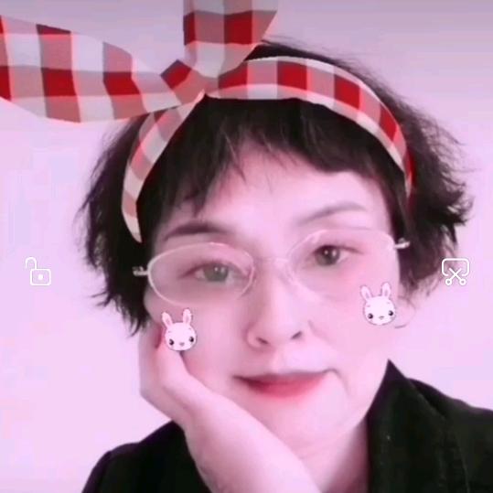 万花丛中一点笑