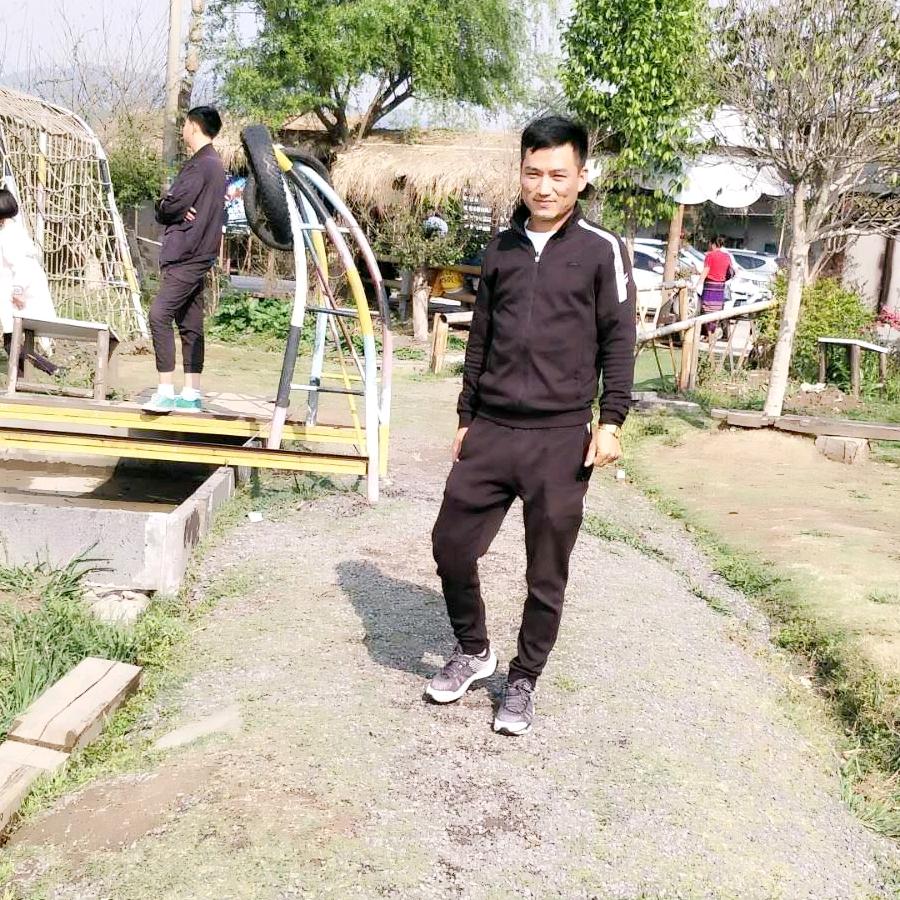 盈江千秋门业批发部小寸