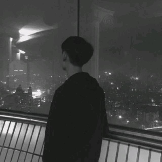 ★李子木
