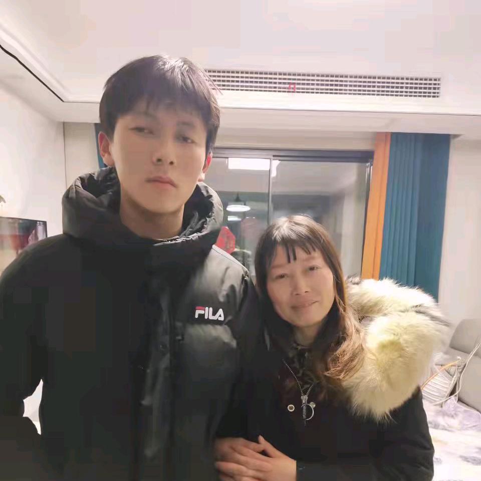 思念我的儿子，好心痛