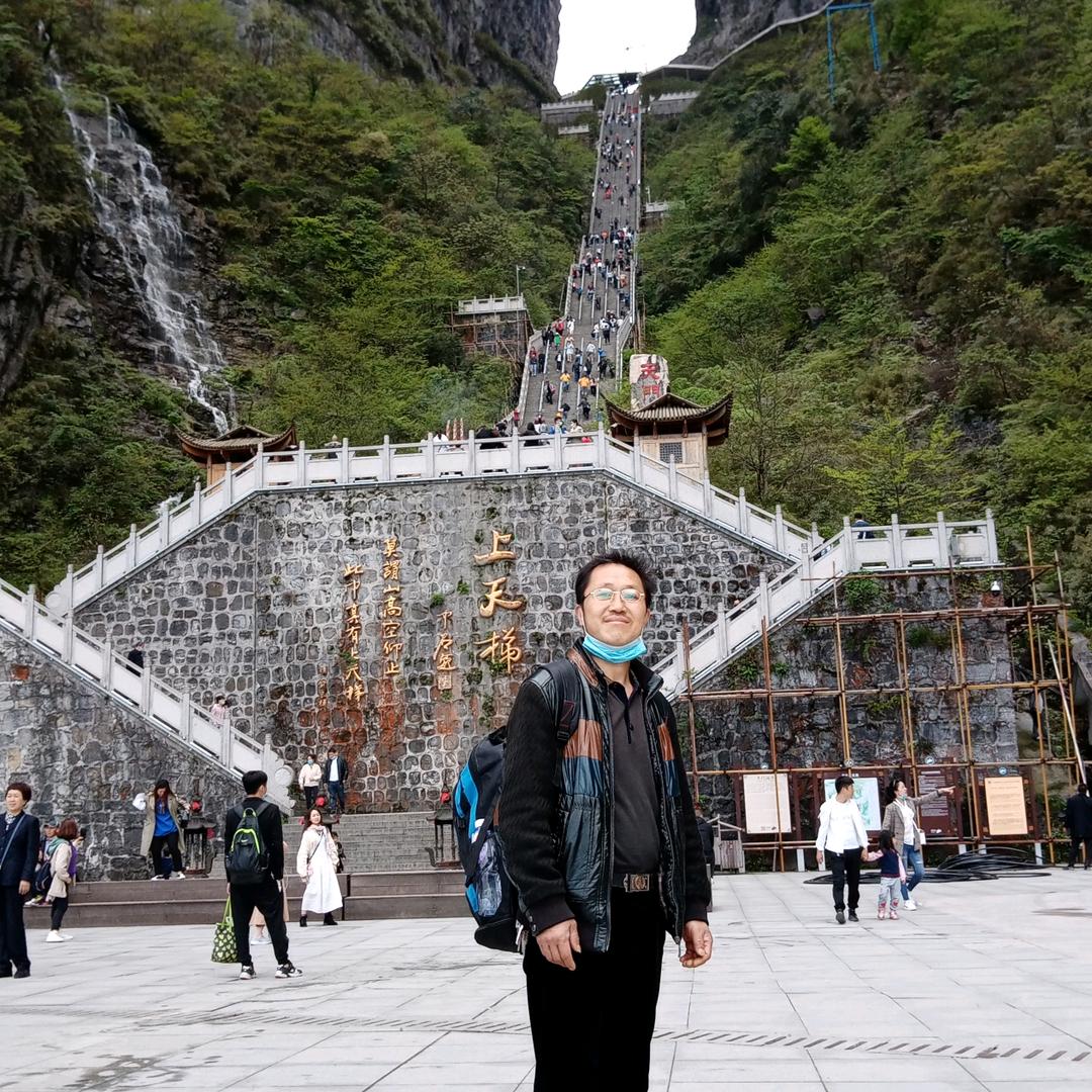 黄金茶翁与茶服直销