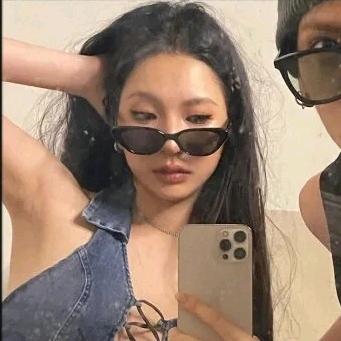 Yyyyy_👸