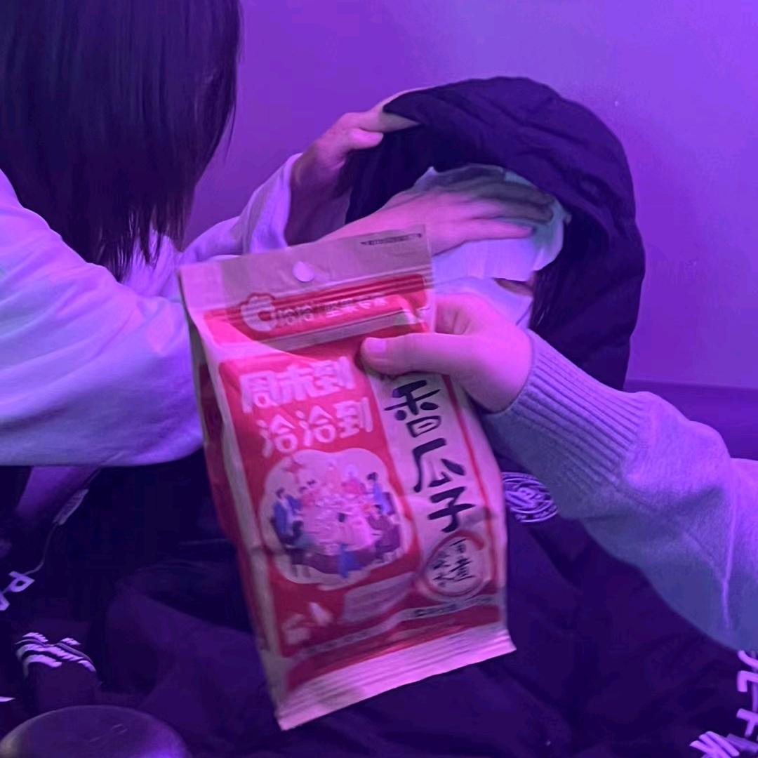 提醒自己别驼背.