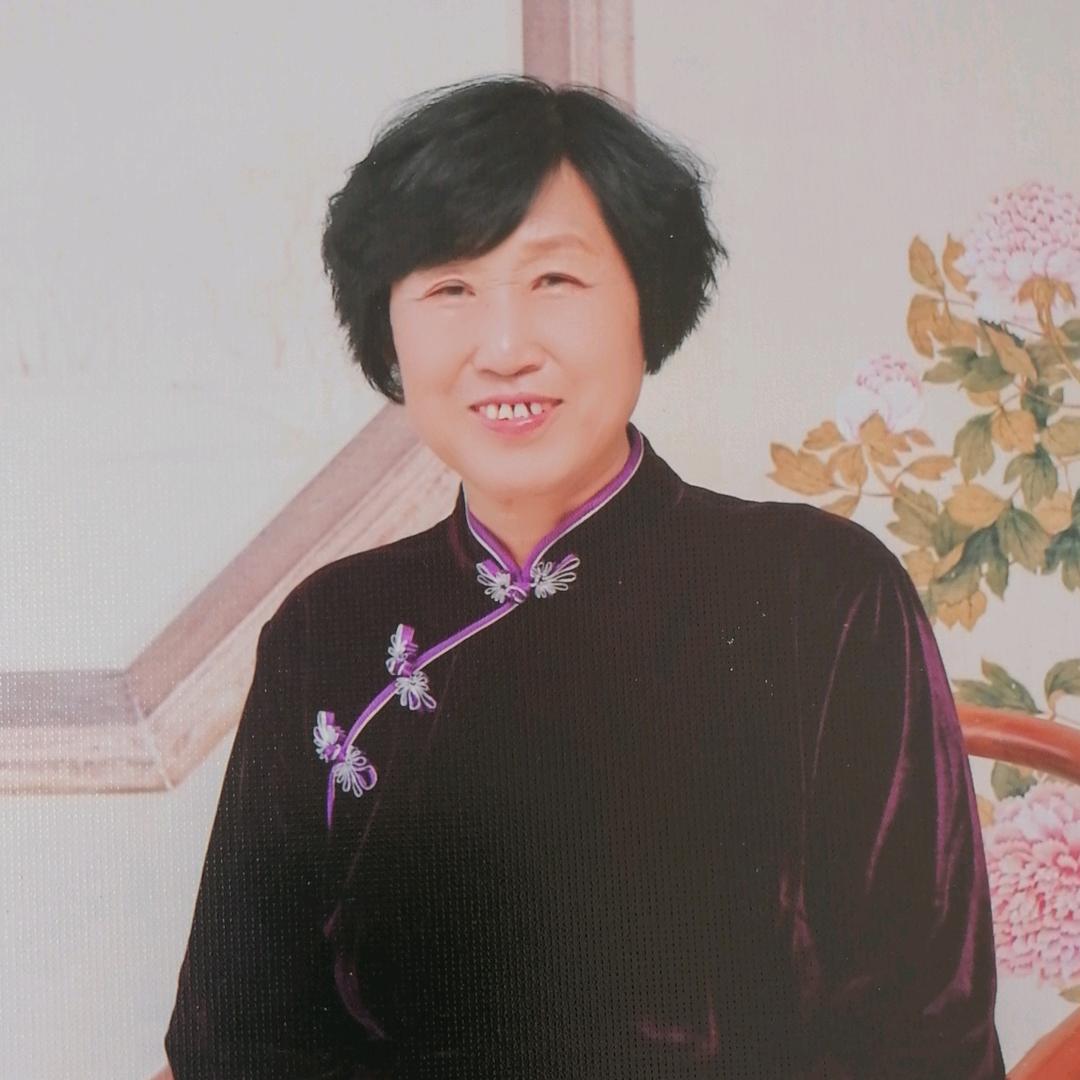 秋实奶奶