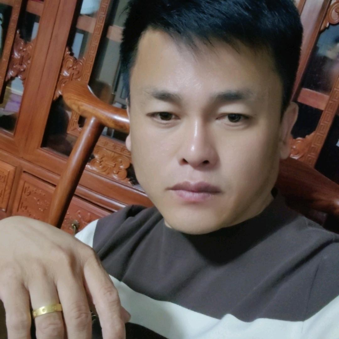 歪嘴哥