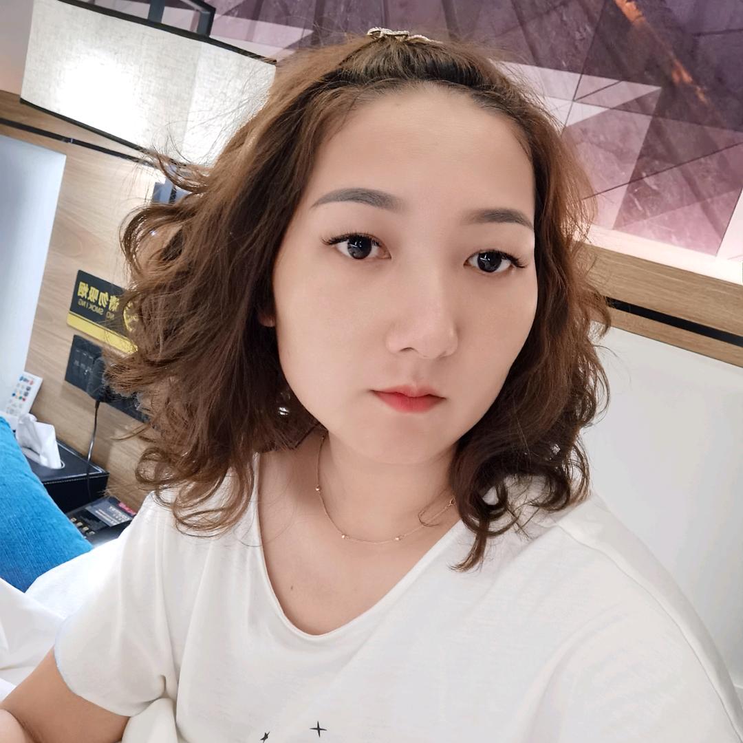 袁家丫头....蒙蒙