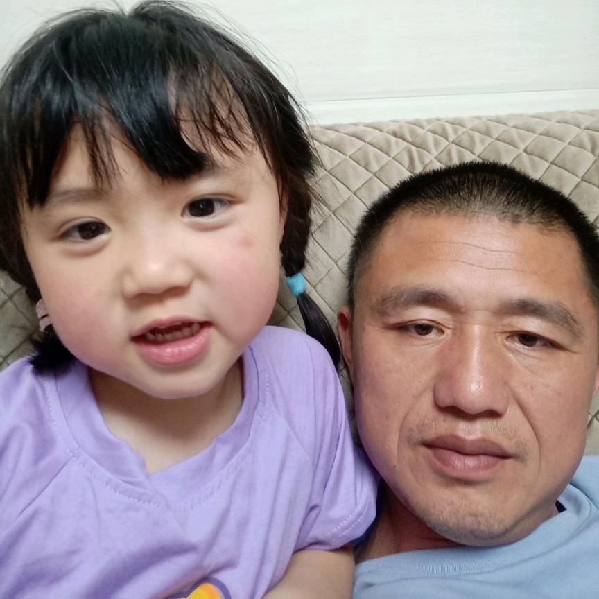 开着卡车去要饭