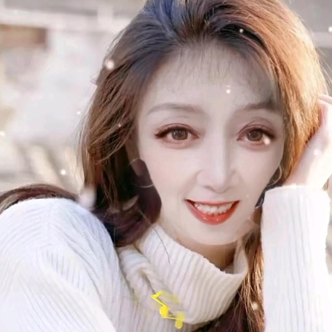 莉莉