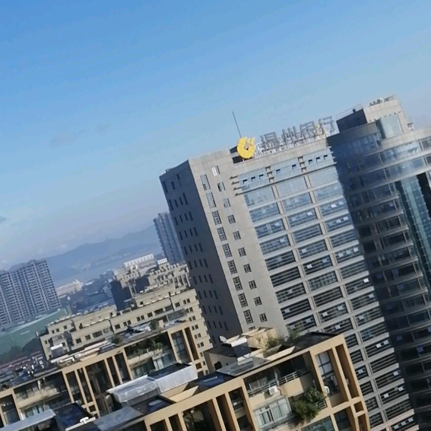 一直在奋斗的路上