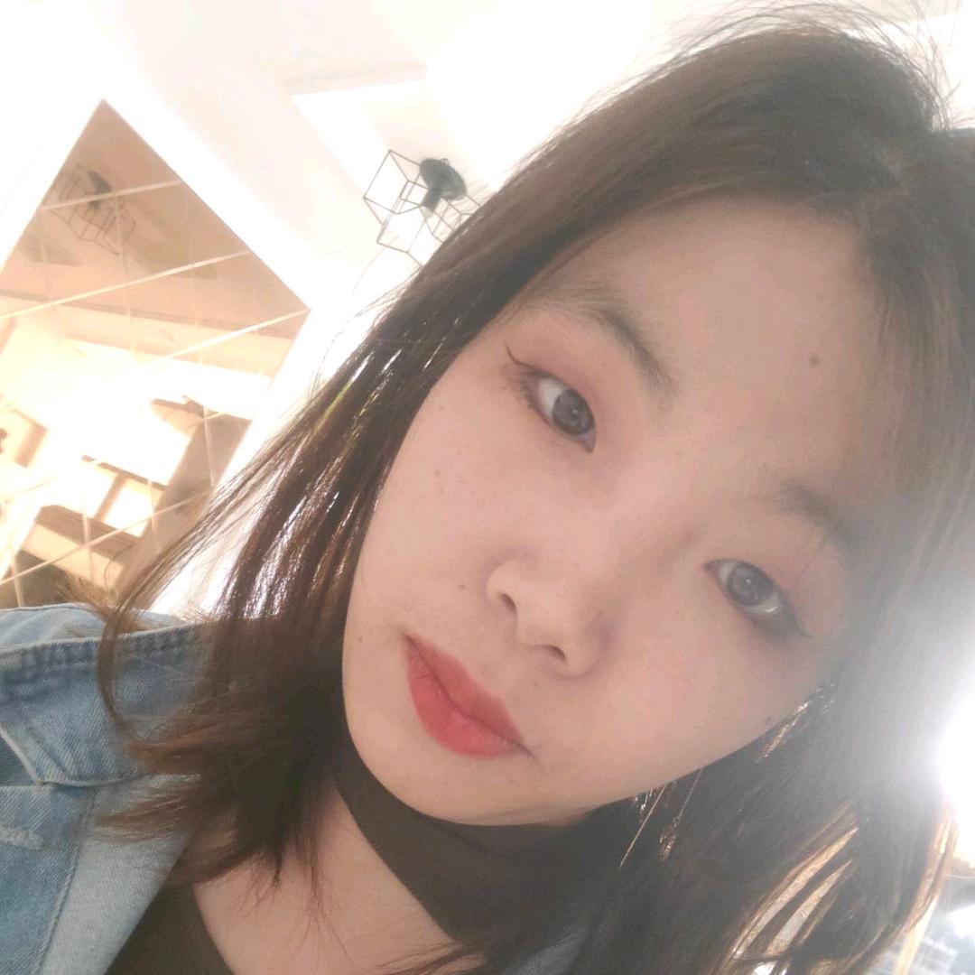 卖水果的小阿姨