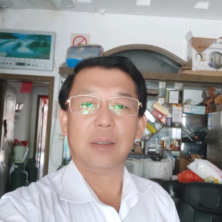 顾春明