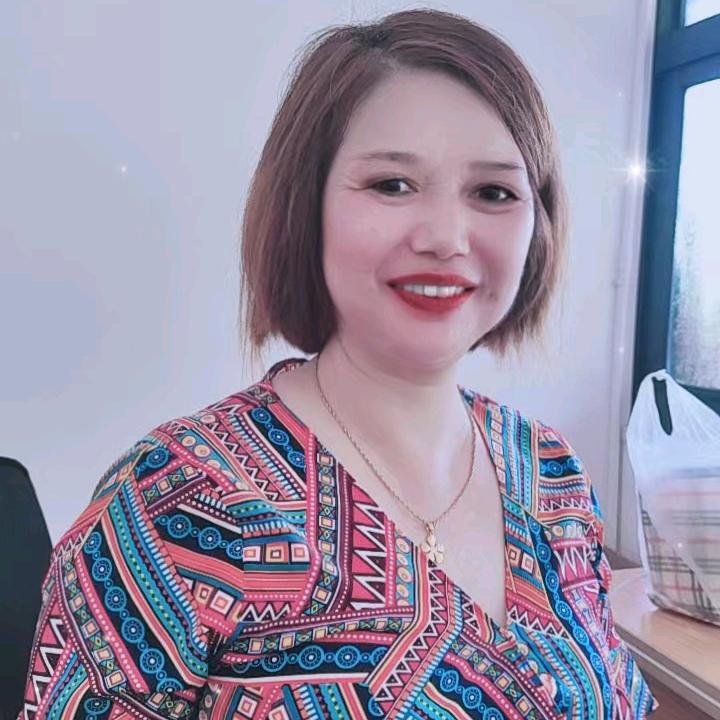 开心果美女