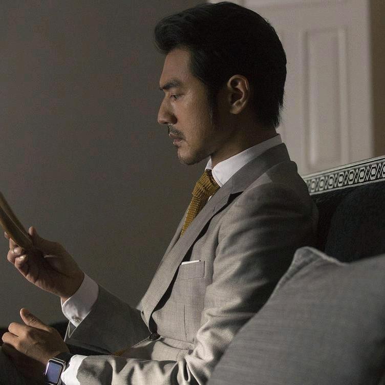 黄跑跑跑鞋甄选店