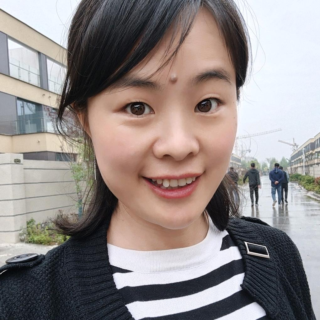 日立小君