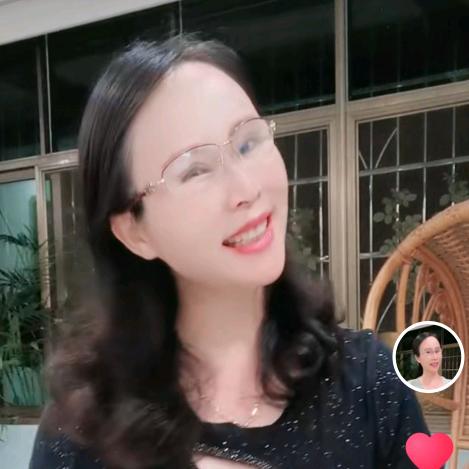 上犹玲珑时光美容院