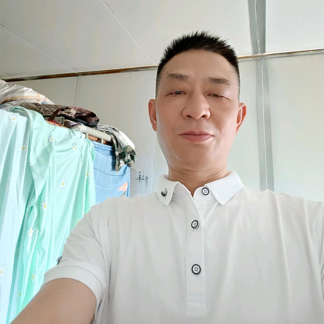 邹小平