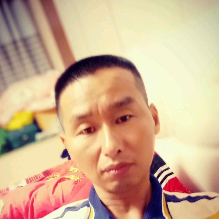 时尚装修张先生