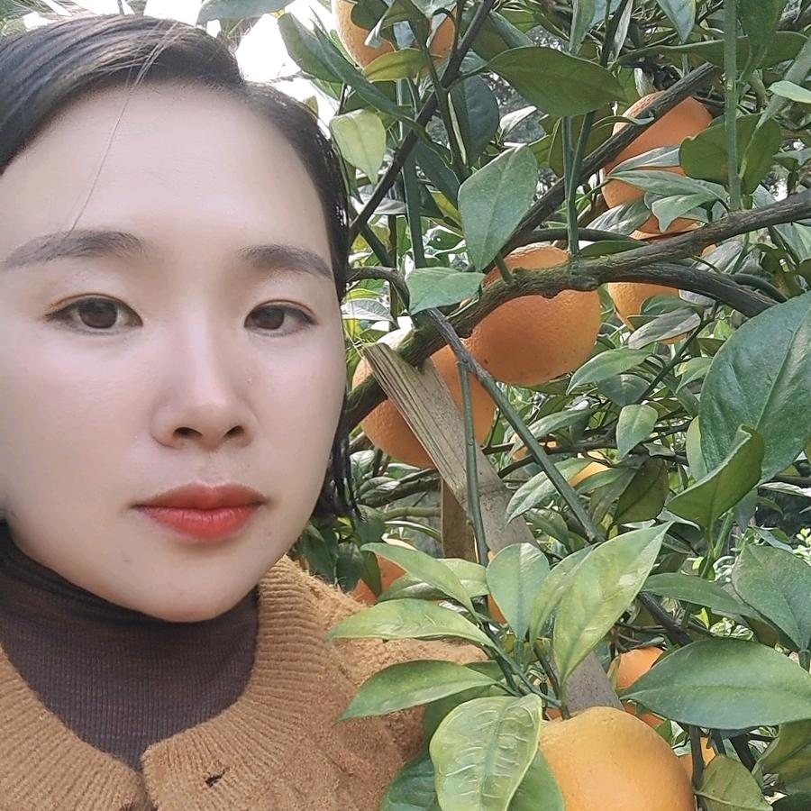 华小姐