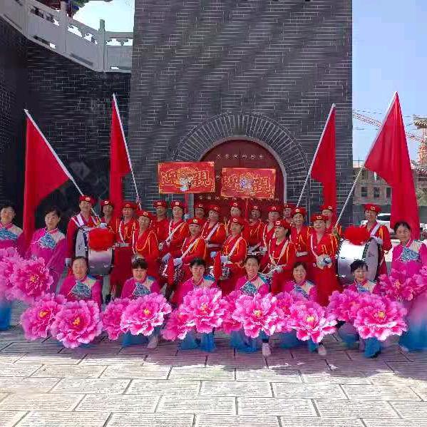 鸥姐金凤凰迎亲队1573555666