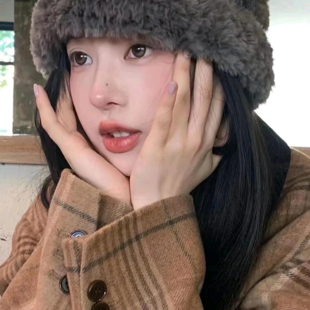 小眼w