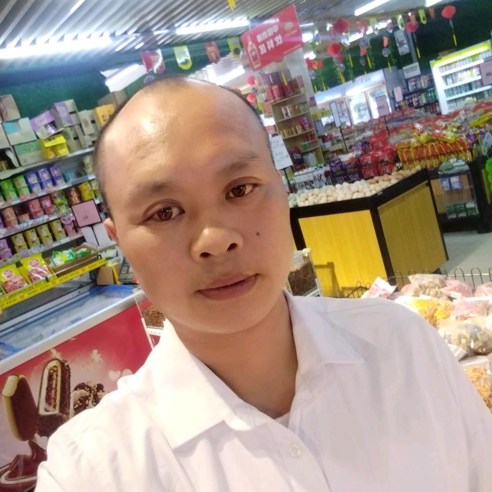 贵哥，每天早上7点开播