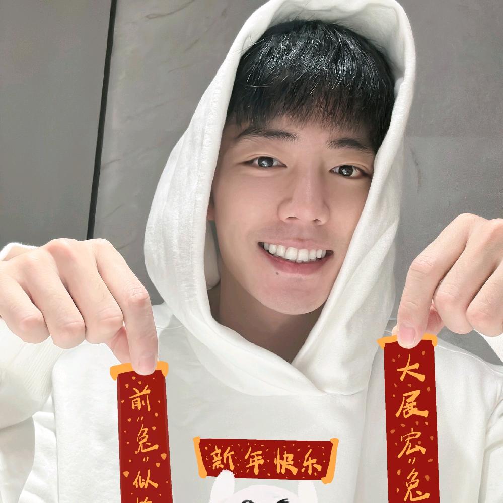 到底像谁多一点