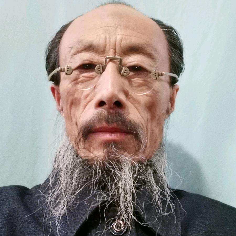 目望天下