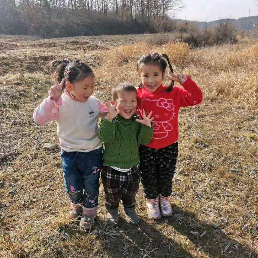 李满英