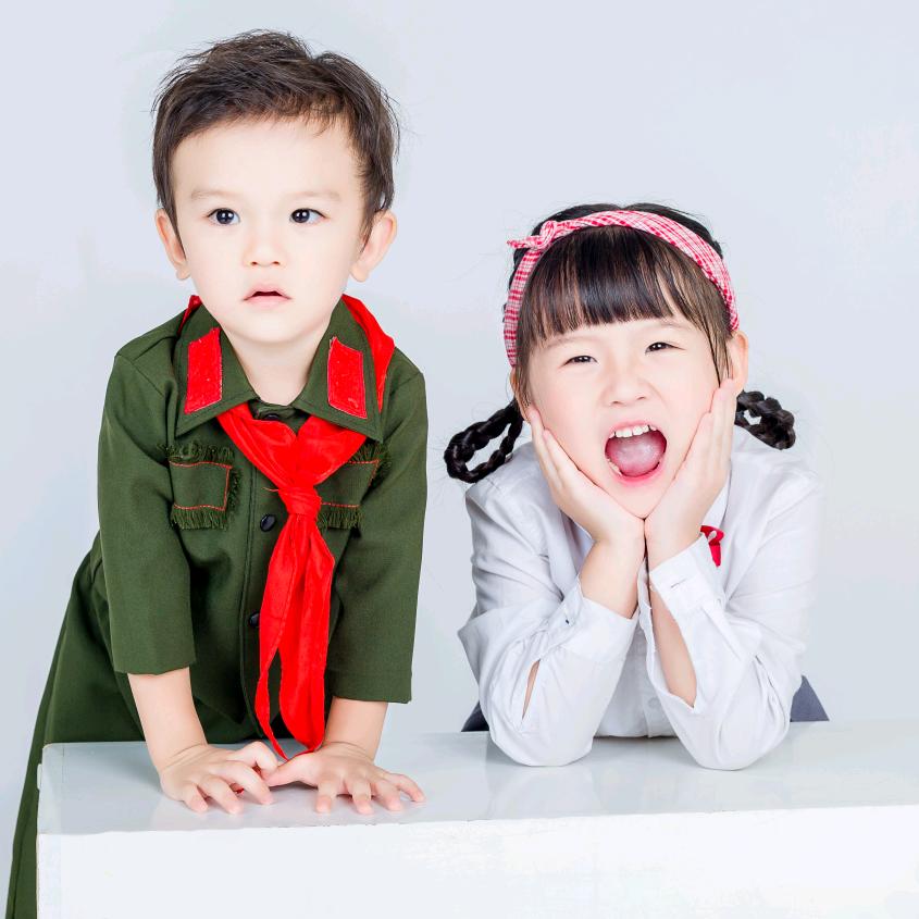😋洛洛笑😋